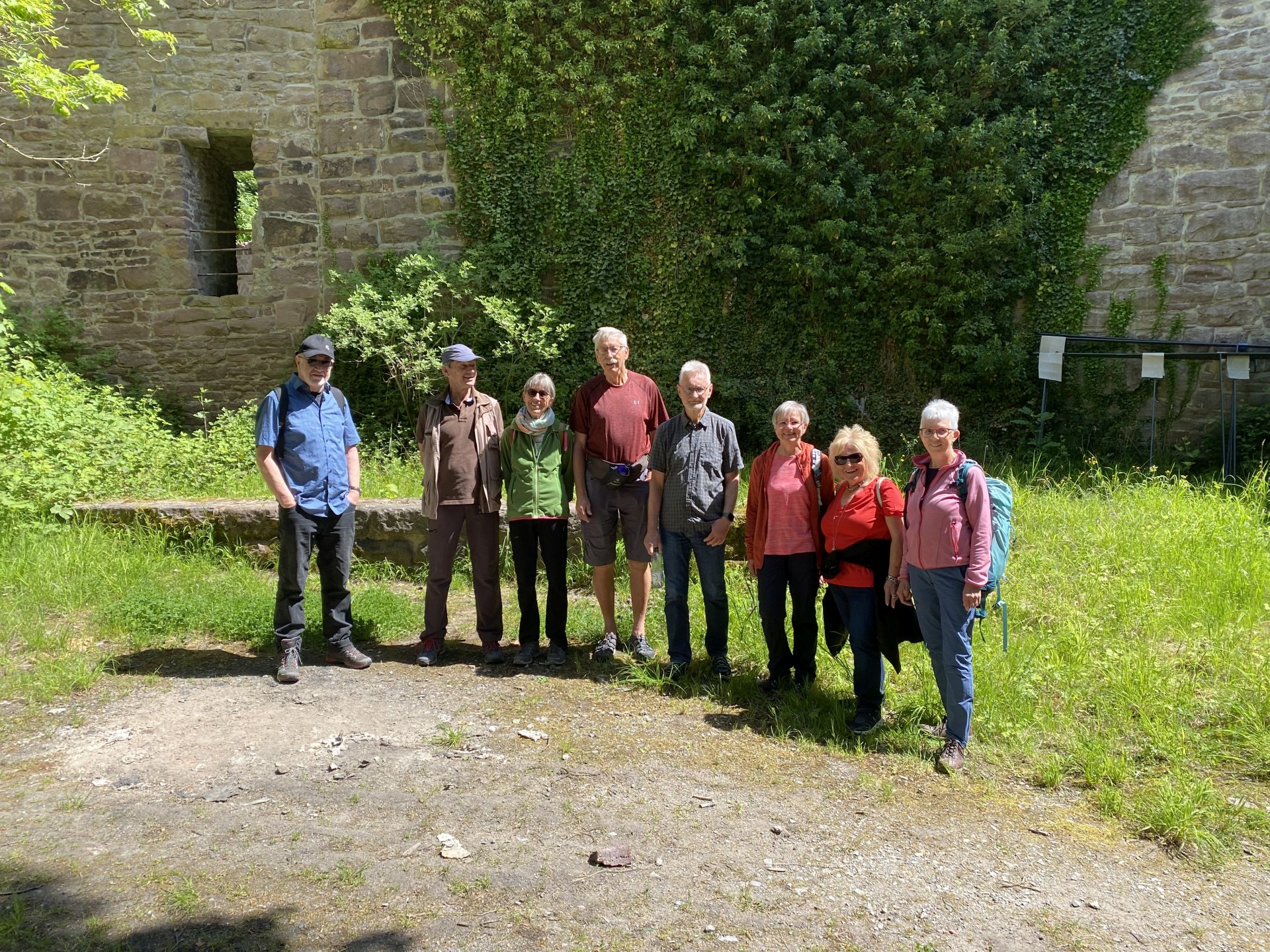 250515-Wanderung-Senioren-02 250515-Wanderung-Senioren-02