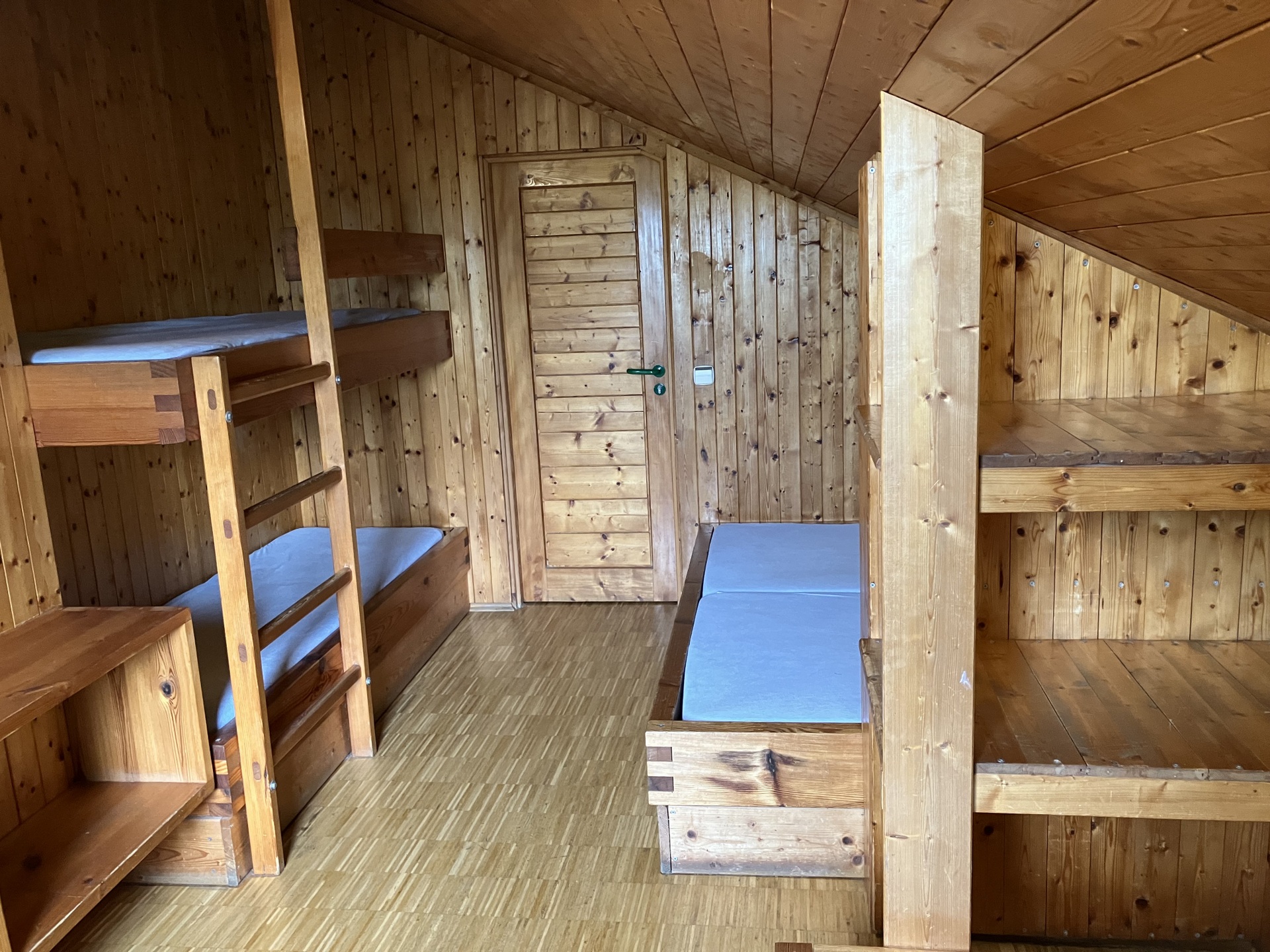 Zimmer Burgschnabel